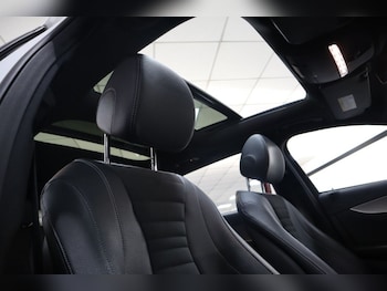 Used Mercedes-Benz E Class 2017 for sale - 77014583: Photo