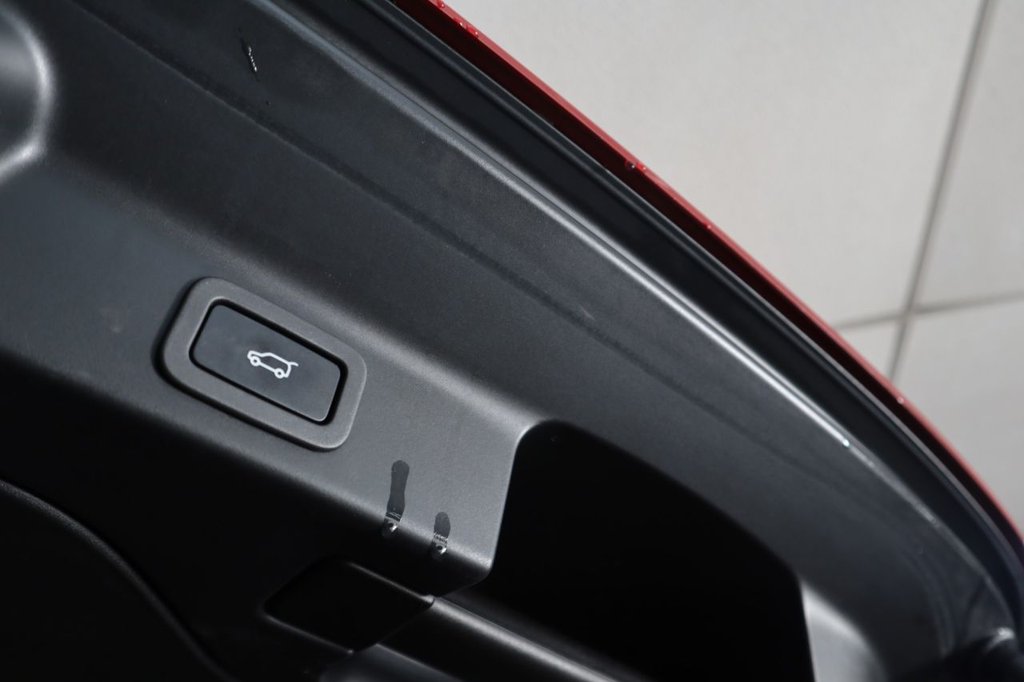 Used Jaguar F-Pace 2017 for sale - 77161839: Photo 10