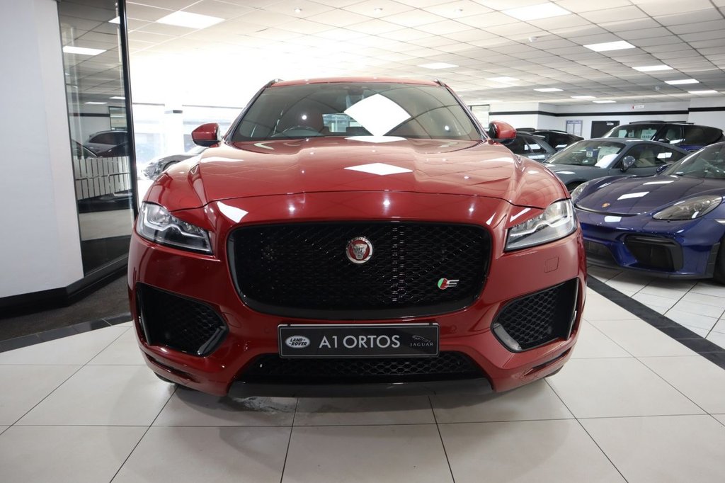 Used Jaguar F-Pace 2017 for sale - 77161839: Photo 2