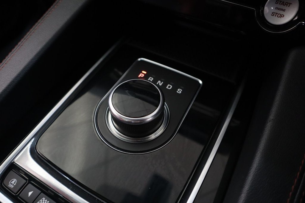 Used Jaguar F-Pace 2017 for sale - 77161839: Photo 35