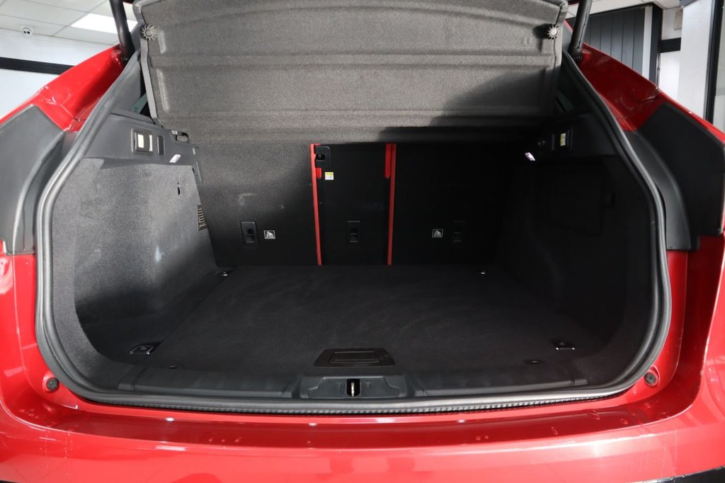 Used Jaguar F-Pace 2017 for sale - 77161839: Photo 9