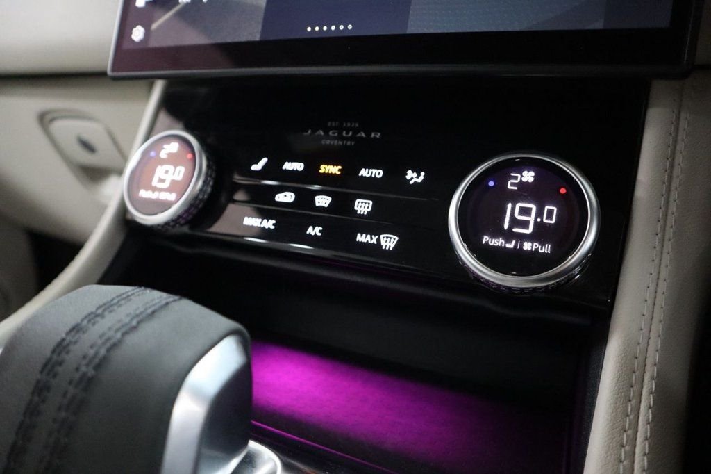 Used Jaguar F-Pace 2023 for sale - 78097093: Photo 16