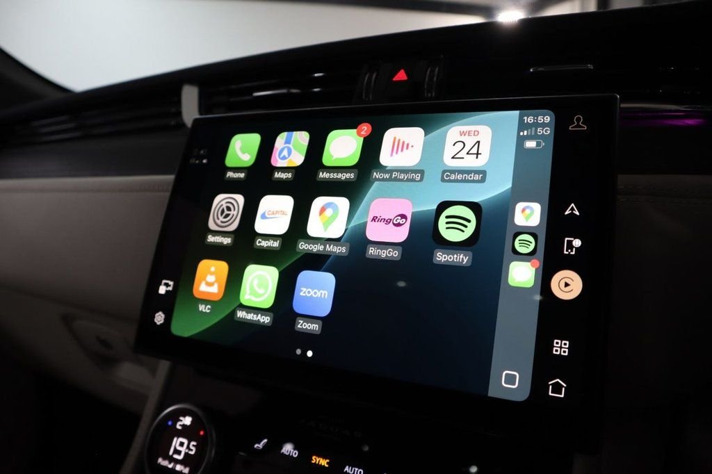 Used Jaguar F-Pace 2023 for sale - 78097093: Photo 22