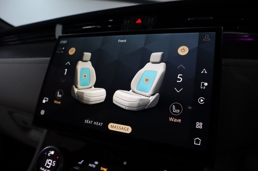 Used Jaguar F-Pace 2023 for sale - 78097093: Photo 26