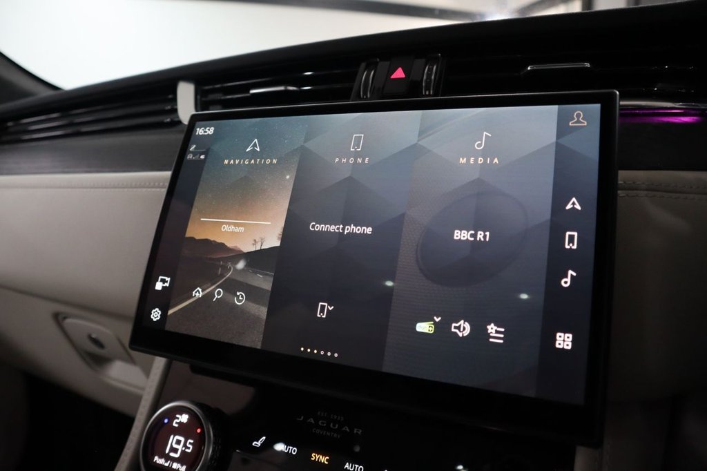 Used Jaguar F-Pace 2021 for sale - 75973994: Photo 36