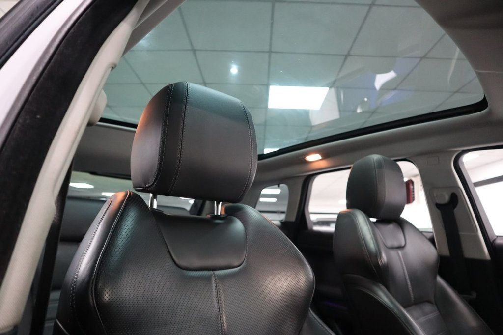 Used Land Rover Range Rover Evoque 2016 for sale - 77276004: Photo 4