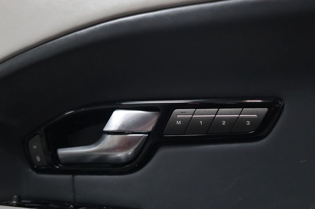 Used Land Rover Range Rover Evoque 2017 for sale - 77642521: Photo 19