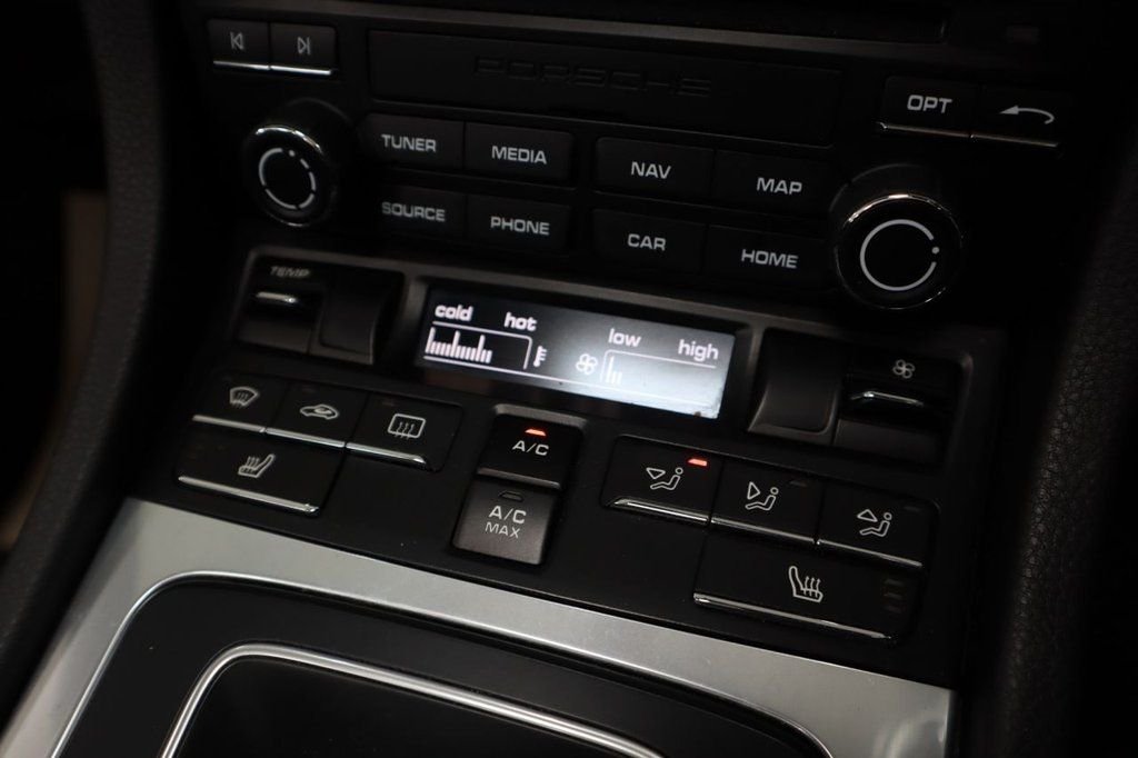 Used Porsche 718 Boxster 2019 for sale - 76430156: Photo 35