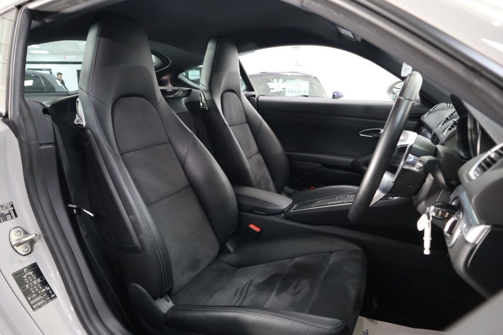 Used Porsche Cayman 2019 for sale - 77313473: Photo 18