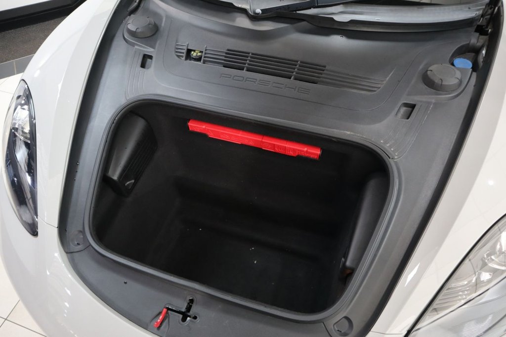 Used Porsche Cayman 2019 for sale - 77313473: Photo 42