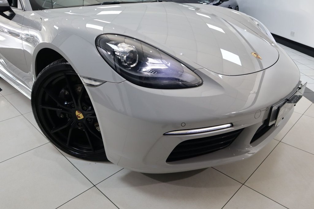 Used Porsche Cayman 2019 for sale - 77313473: Photo 43