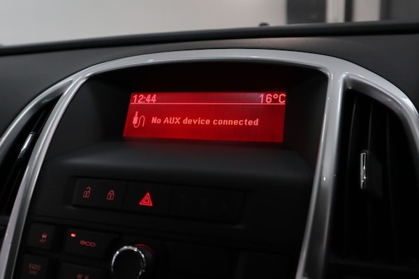 Used Vauxhall Astra GTC 2015 for sale - 76245387: Photo 30