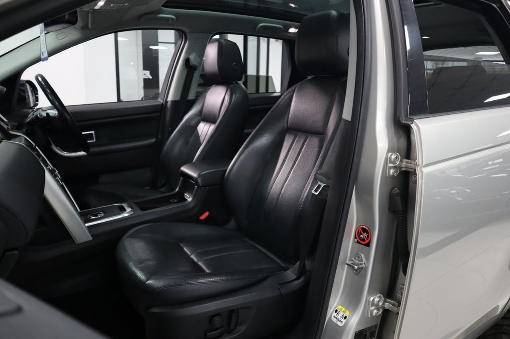 Used Land Rover Discovery Sport 2017 for sale - 77153910: Photo 13