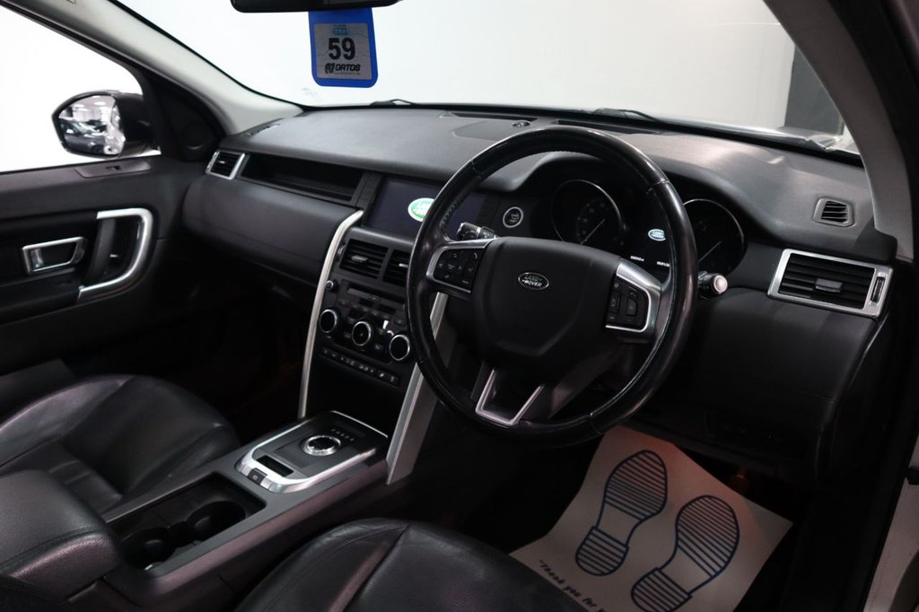 Used Land Rover Discovery Sport 2017 for sale - 77153910: Photo 25