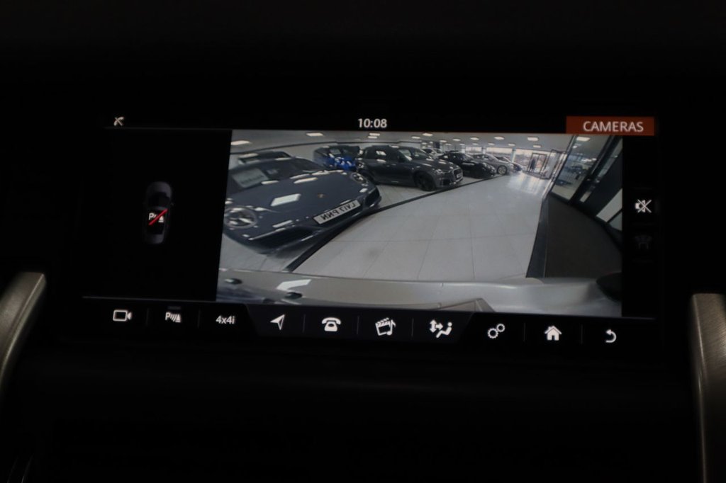 Used Land Rover Discovery Sport 2017 for sale - 77153910: Photo 38