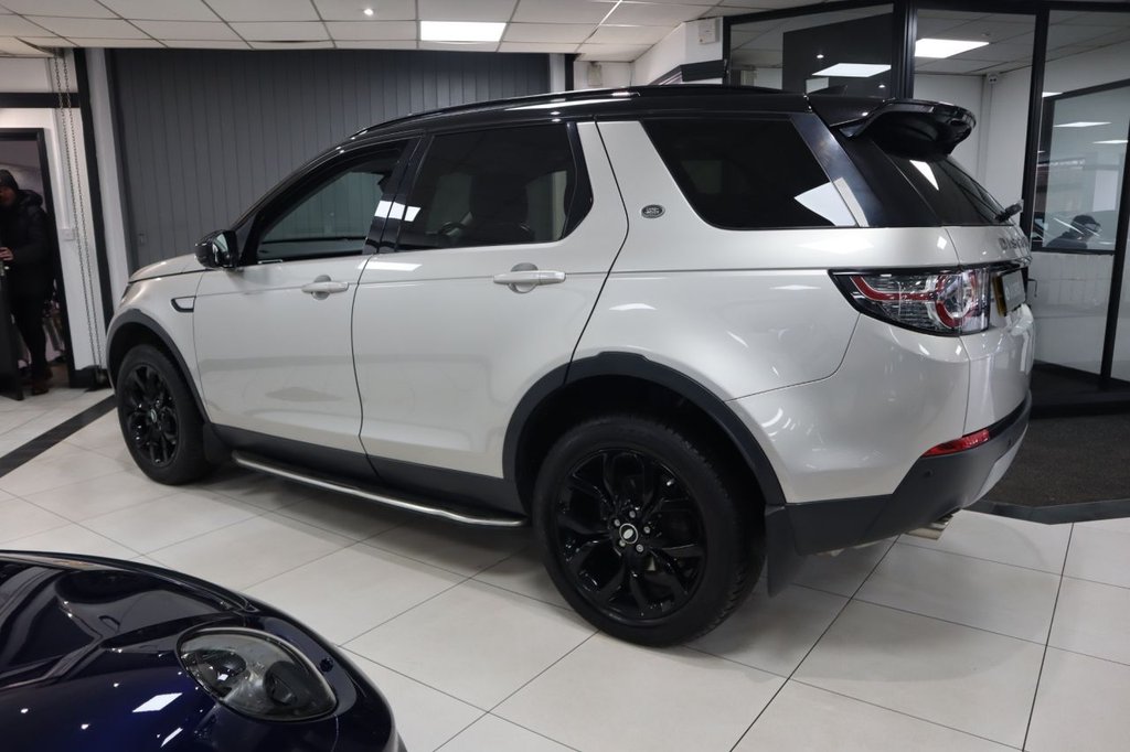 Used Land Rover Discovery Sport 2017 for sale - 77153910: Photo 5
