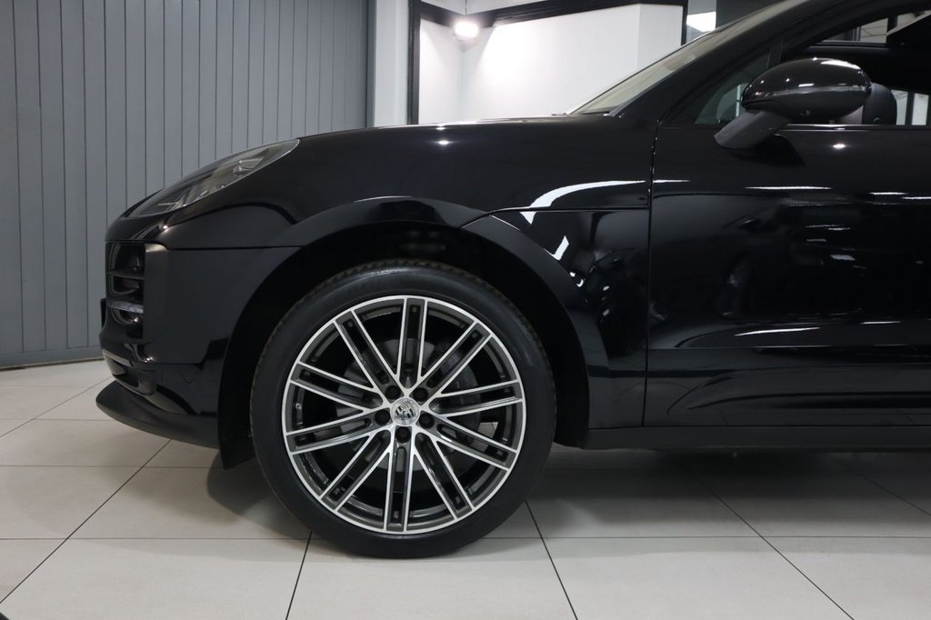 Used Porsche Macan 2019 for sale - 75911232: Photo 28