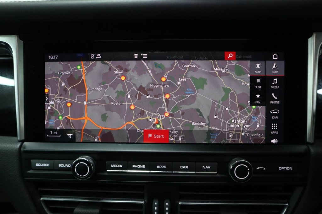 Used Porsche Macan 2019 for sale - 75911232: Photo 33