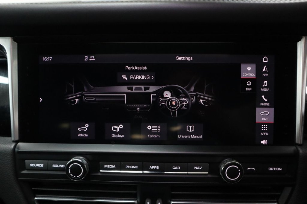 Used Porsche Macan 2019 for sale - 75911232: Photo 37
