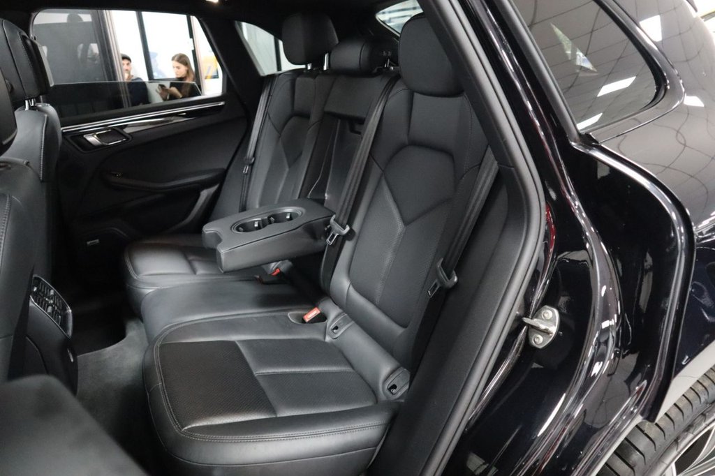 Used Porsche Macan 2019 for sale - 75911232: Photo 44