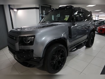 Used Land Rover Defender 2023 for sale - 75538069: Photo