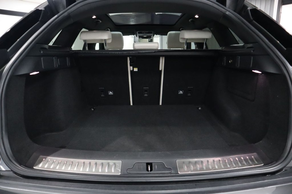 Used Land Rover Range Rover Velar 2018 for sale - 76973262: Photo 10