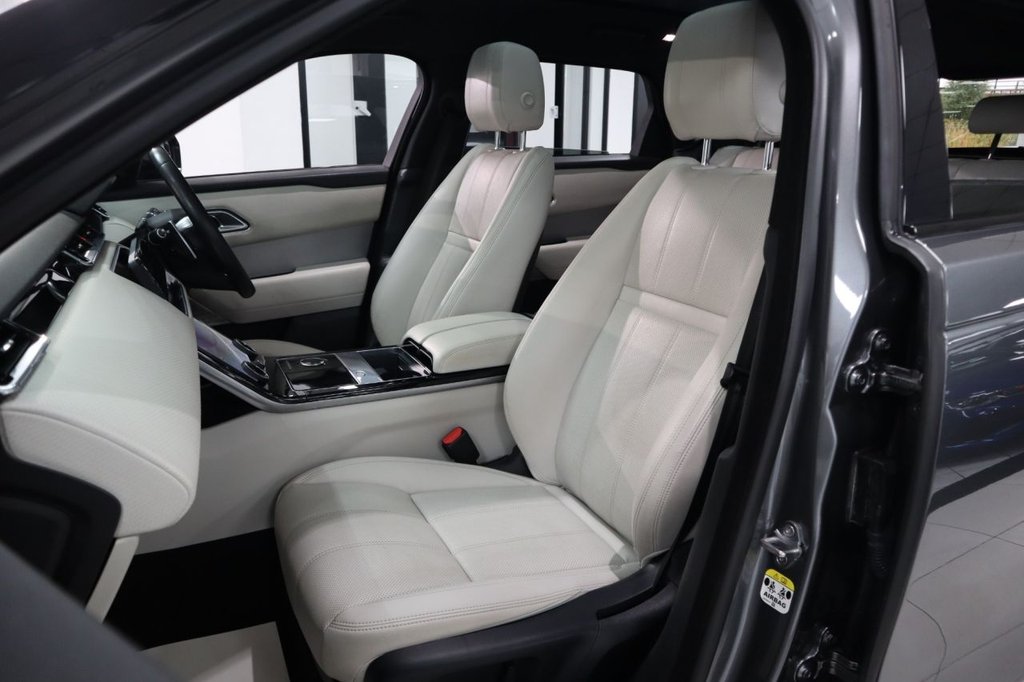 Used Land Rover Range Rover Velar 2018 for sale - 76973262: Photo 25