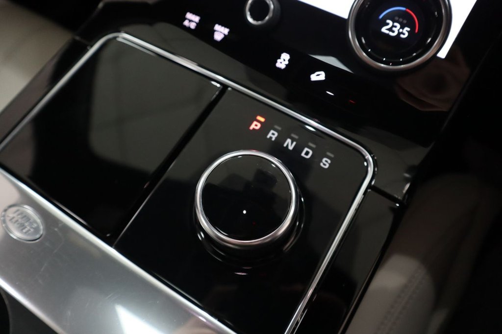 Used Land Rover Range Rover Velar 2018 for sale - 76973262: Photo 38