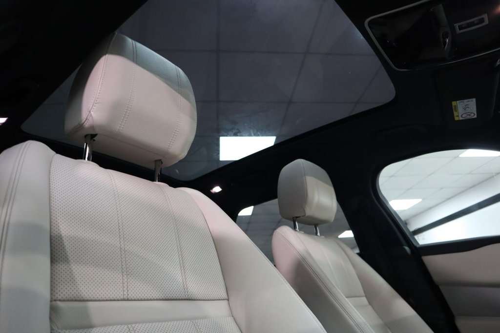 Used Land Rover Range Rover Velar 2018 for sale - 76973262: Photo 4