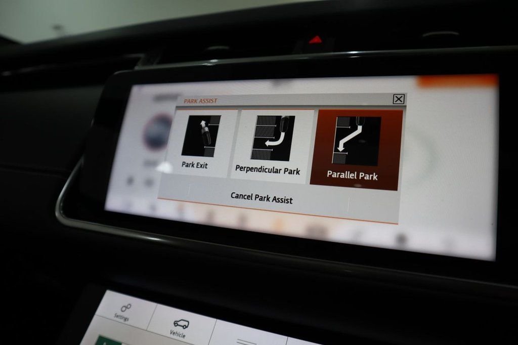 Used Land Rover Range Rover Velar 2019 for sale - 77512445: Photo 29