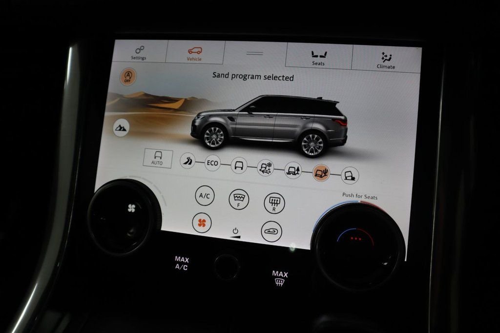 Used Land Rover Range Rover Sport 2019 for sale - 76406727: Photo 32