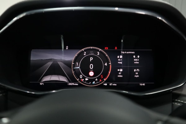 Used Jaguar F-Pace 2023 for sale - 75565162: Photo 29