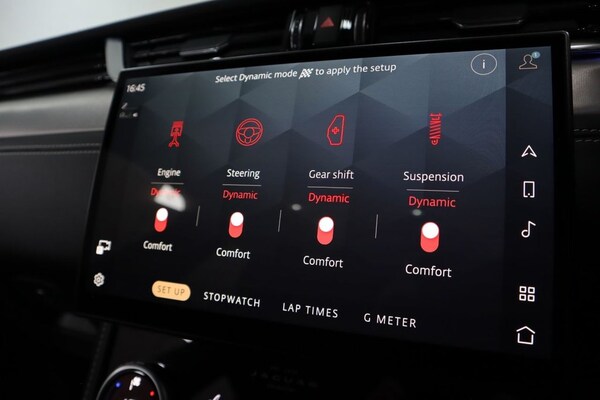Used Jaguar F-Pace 2023 for sale - 75565162: Photo 50
