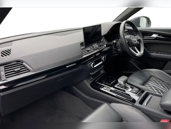 Used Audi Q5 2022 for sale - 79072344: Photo