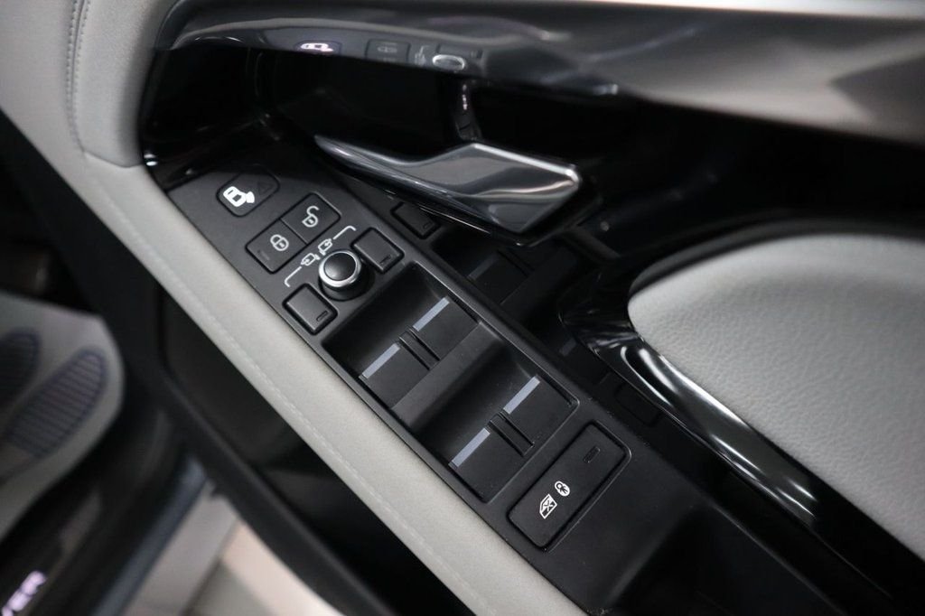 Used Land Rover Range Rover Evoque 2020 for sale - 77133680: Photo 14