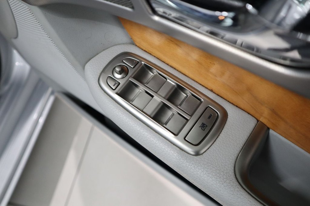 Used Jaguar XF 2008 for sale - 77064797: Photo 10