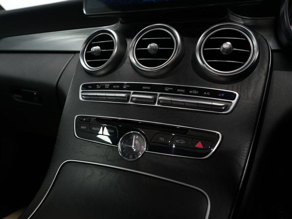 Used Mercedes-Benz C Class 2016 for sale - 78096355: Photo 32