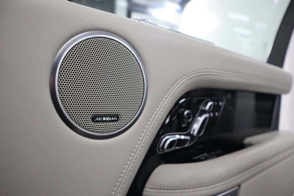 Used Land Rover Range Rover 2018 for sale - 76691382: Photo 17