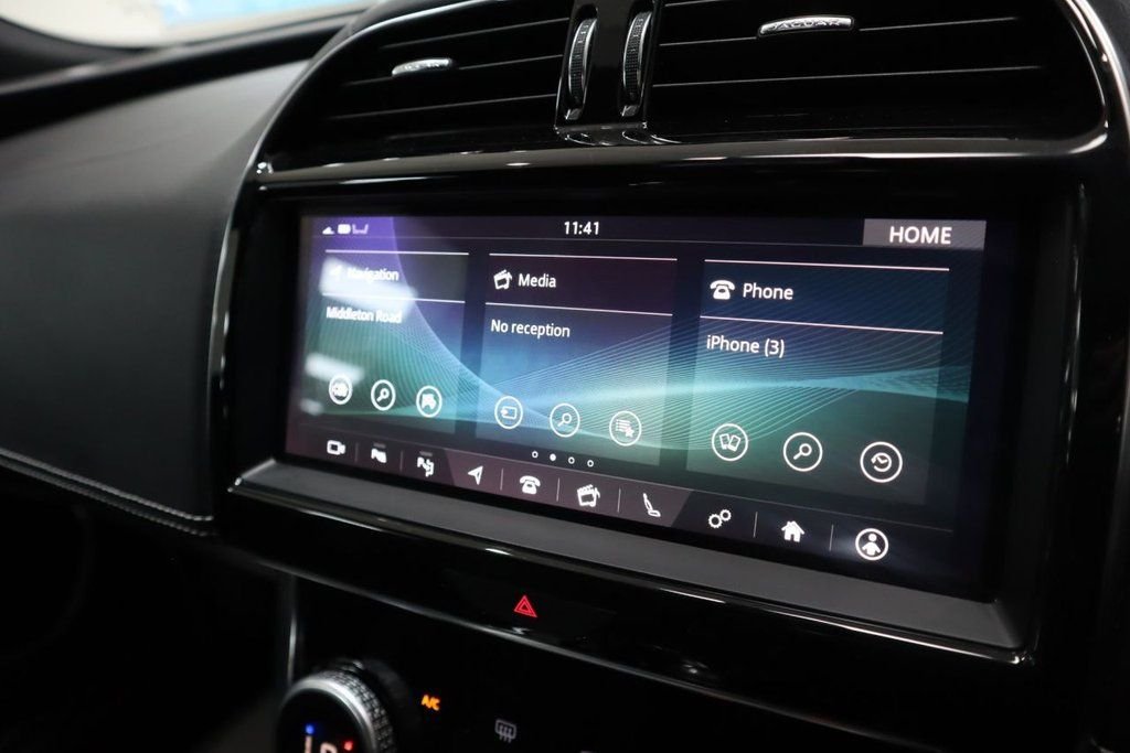 Used Jaguar XE 2020 for sale - 76406633: Photo 30