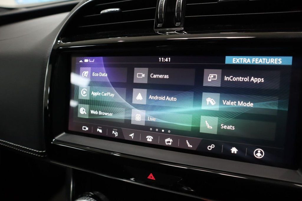 Used Jaguar XE 2020 for sale - 76406633: Photo 31