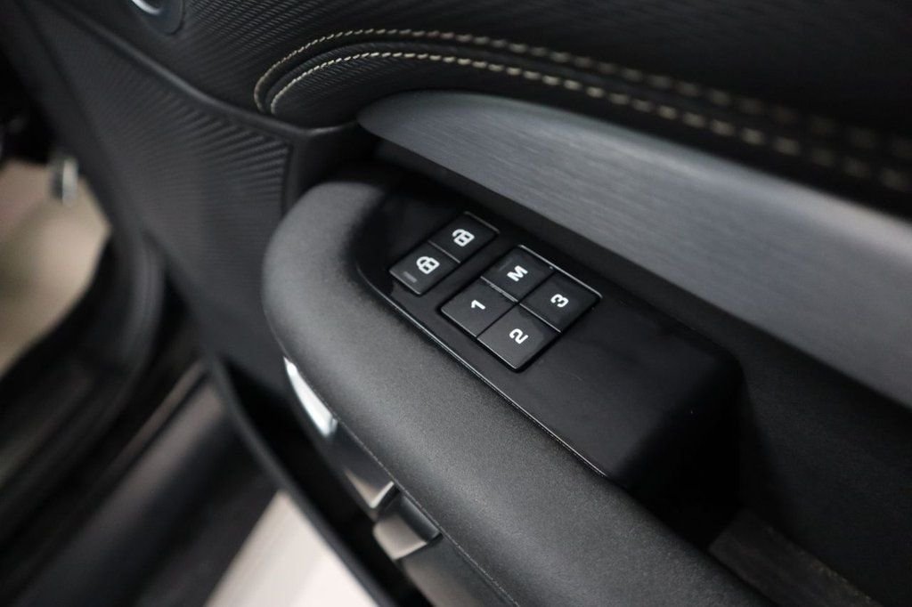 Used Land Rover Discovery 2021 for sale - 76406870: Photo 11