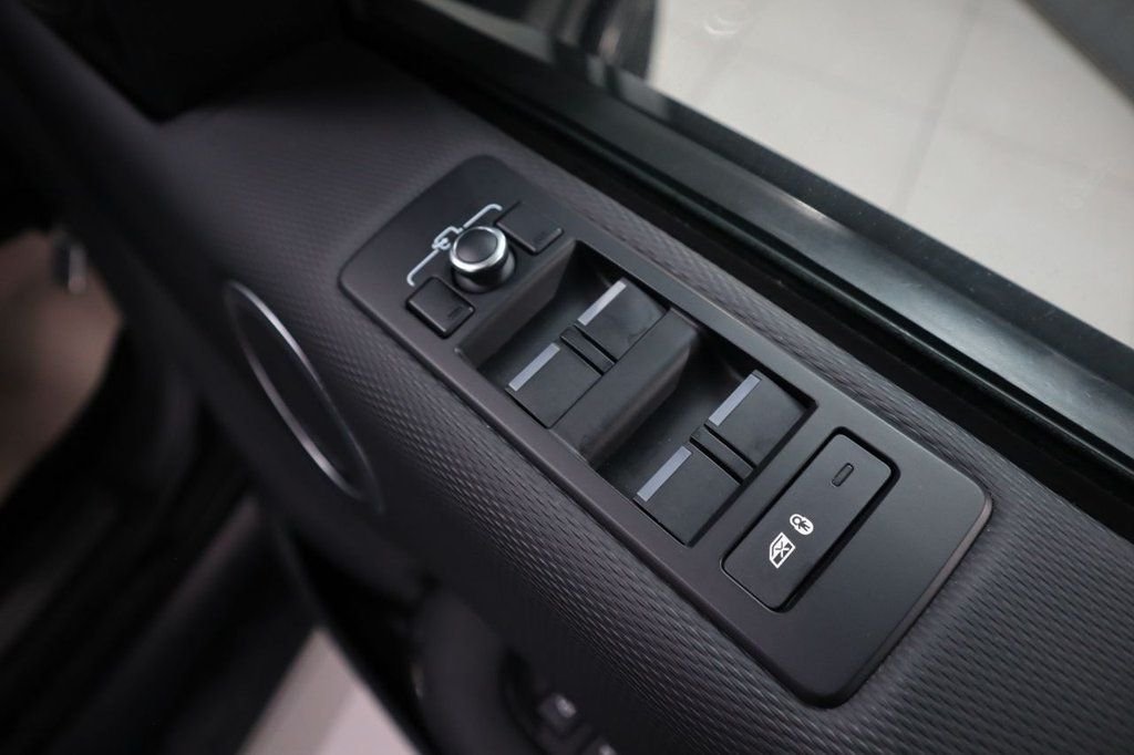 Used Land Rover Discovery 2021 for sale - 76406870: Photo 12