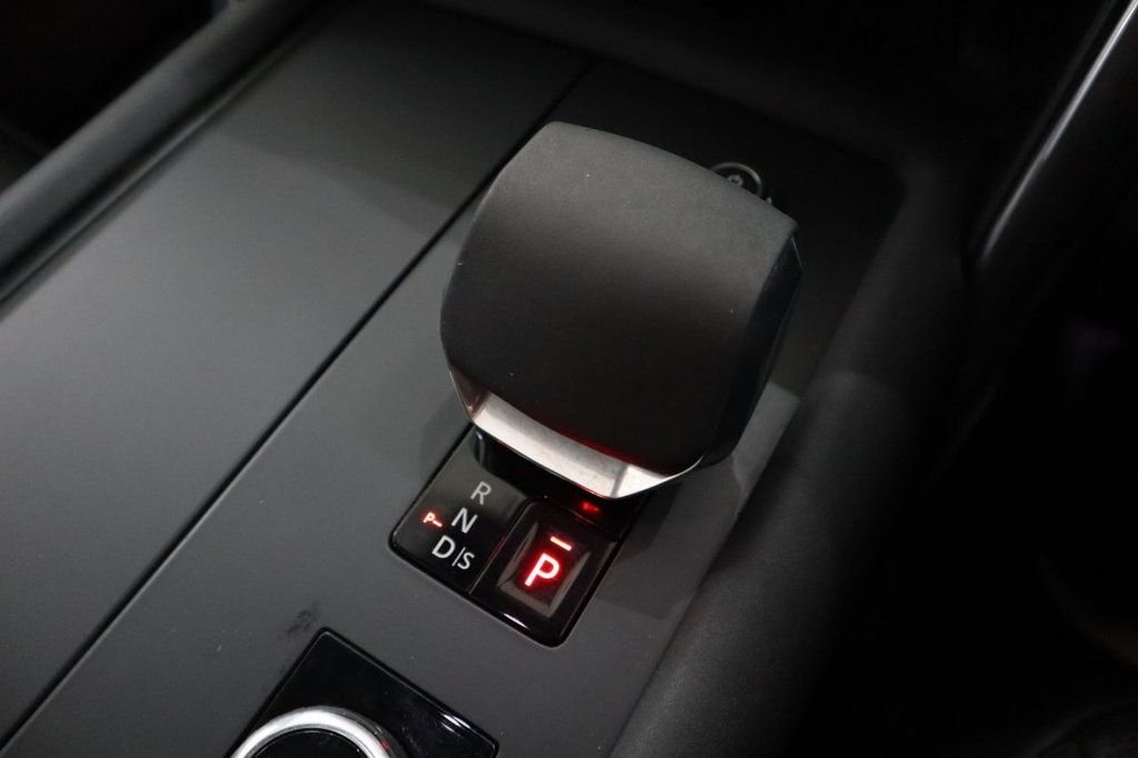 Used Land Rover Discovery 2021 for sale - 76406870: Photo 21