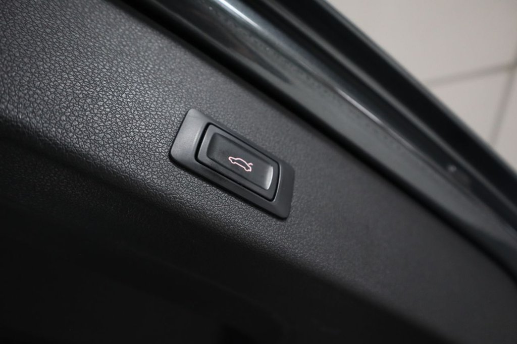 Used Audi Q5 2015 for sale - 76745088: Photo 11