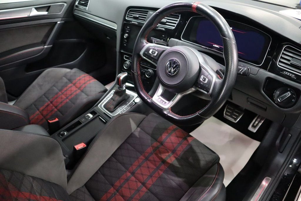 Used Volkswagen Golf 2020 for sale - 76901122: Photo 11