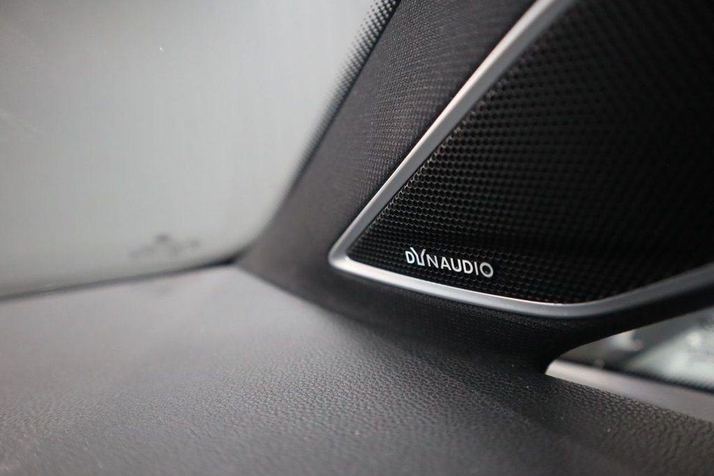 Used Volkswagen Golf 2020 for sale - 76901122: Photo 4