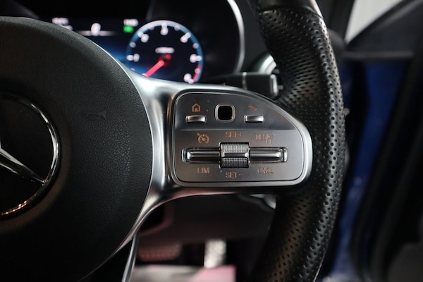 Used Mercedes-Benz GLC 2022 for sale - 75515849: Photo 21