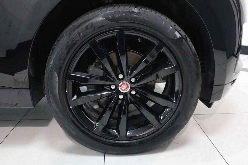 Used Jaguar F-Pace 2019 for sale - 76470522: Photo 14