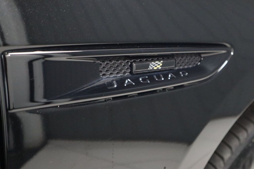 Used Jaguar F-Pace 2019 for sale - 76470522: Photo 15