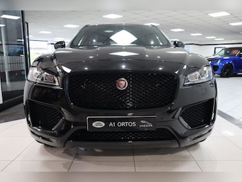 Used Jaguar F-Pace 2019 for sale - 76470522: Photo